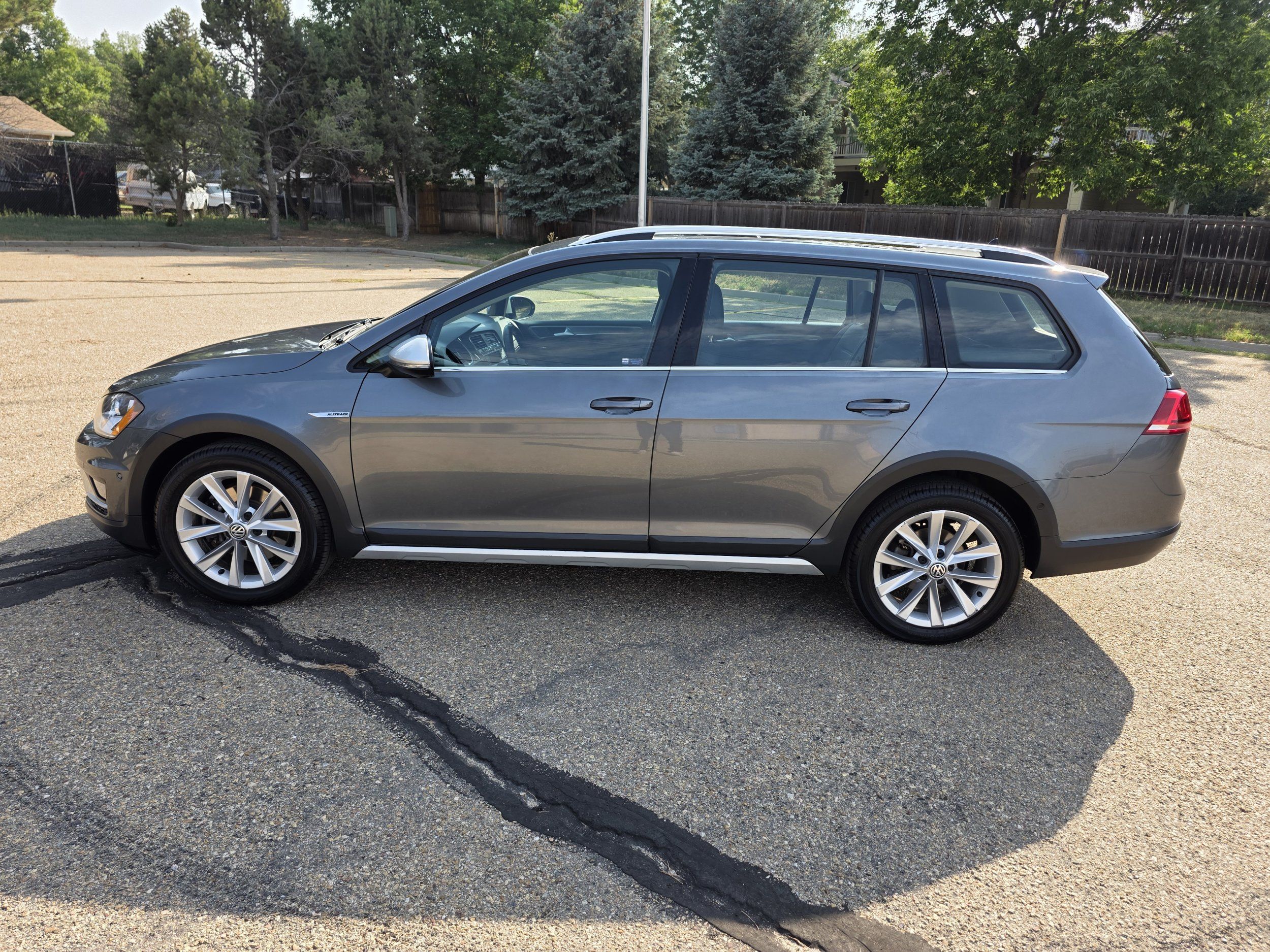 volkswagen golf alltrack 2017 3VWM17AU7HM539911 image volkswagen golf alltrack 2017 3VWM17AU7HM539911 image